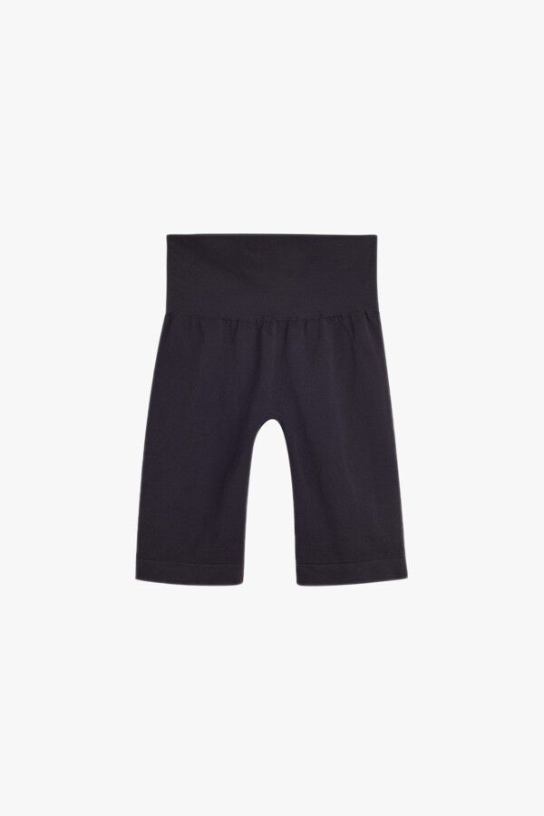 Seamless Long Shorts