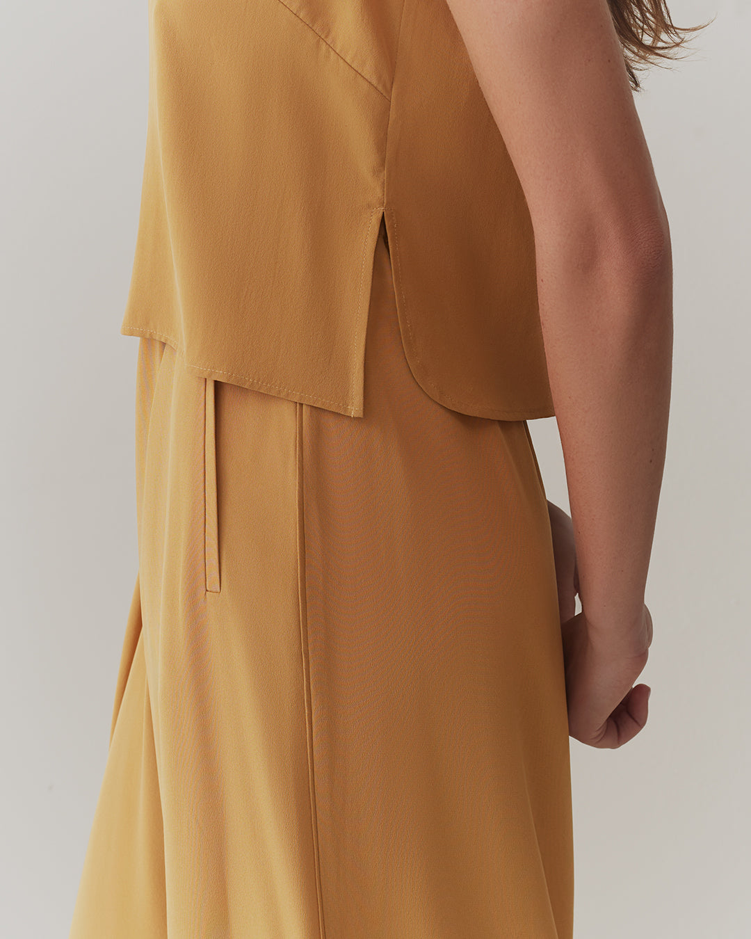 Washable Silk Cropped Overlay Tank