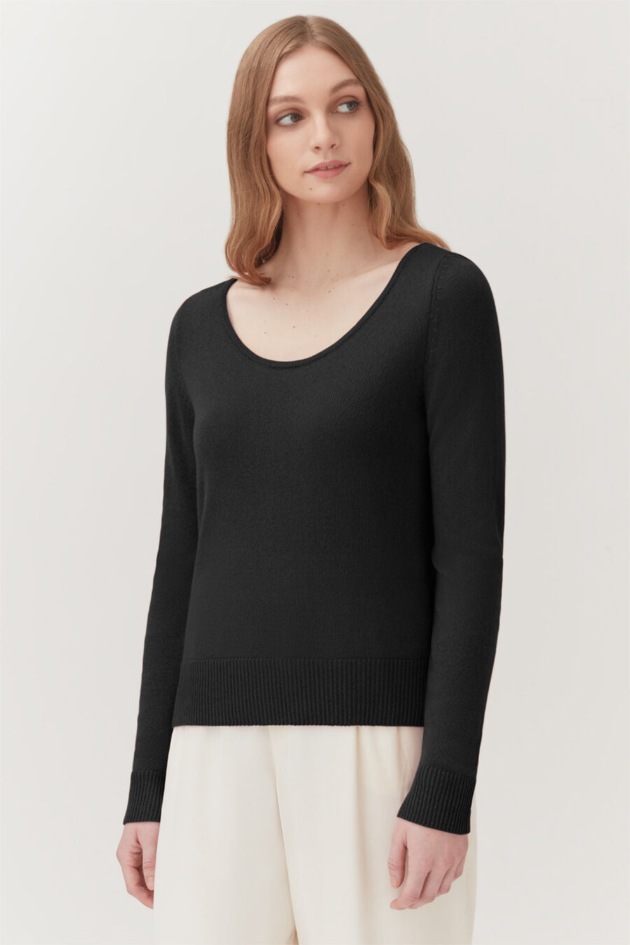 Single-Origin Cashmere Scoop Neck Sweater