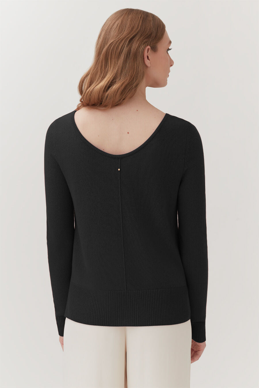 Single-Origin Cashmere Scoop Neck Sweater
