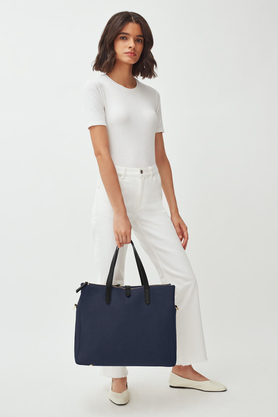 Triple Zipper Overnight