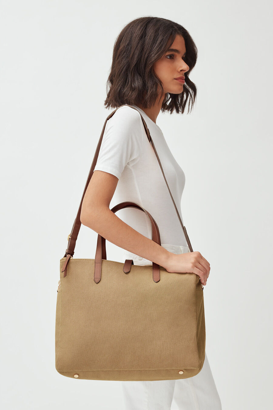 Triple Zipper Overnight