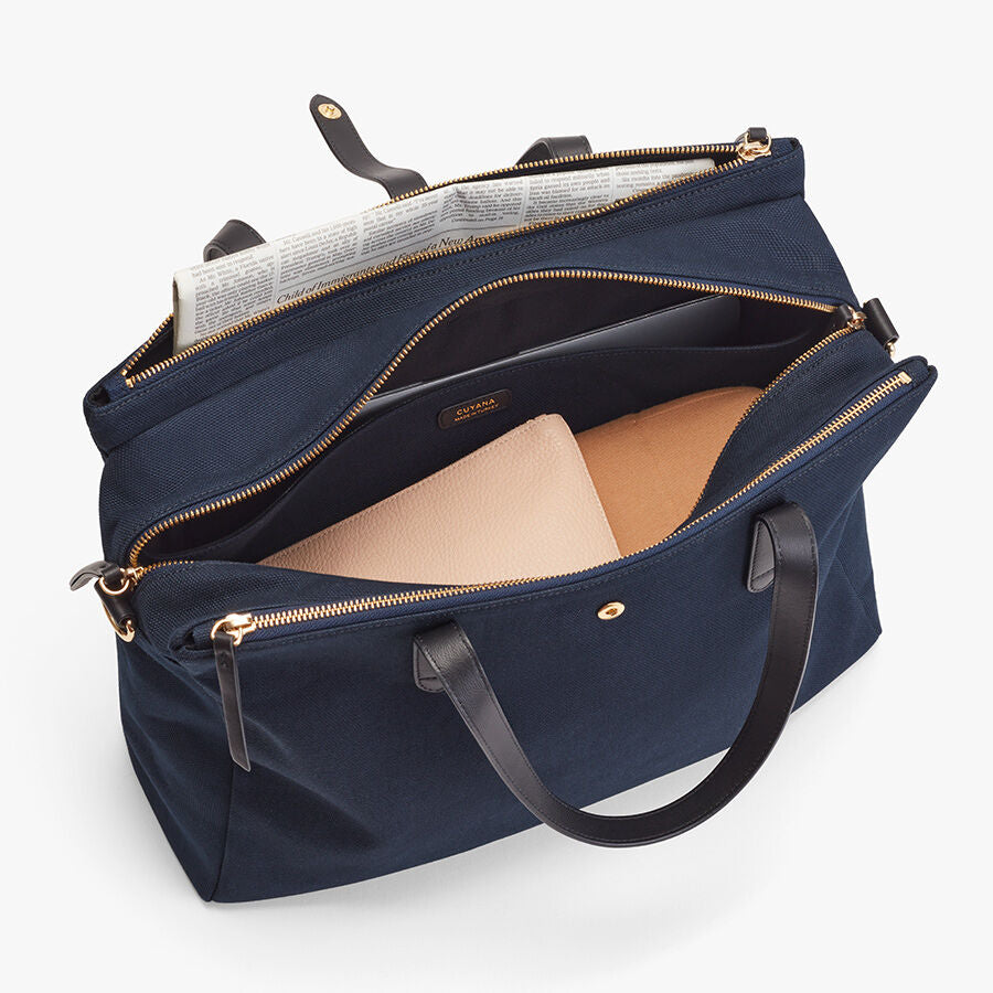 Triple Zipper Overnight