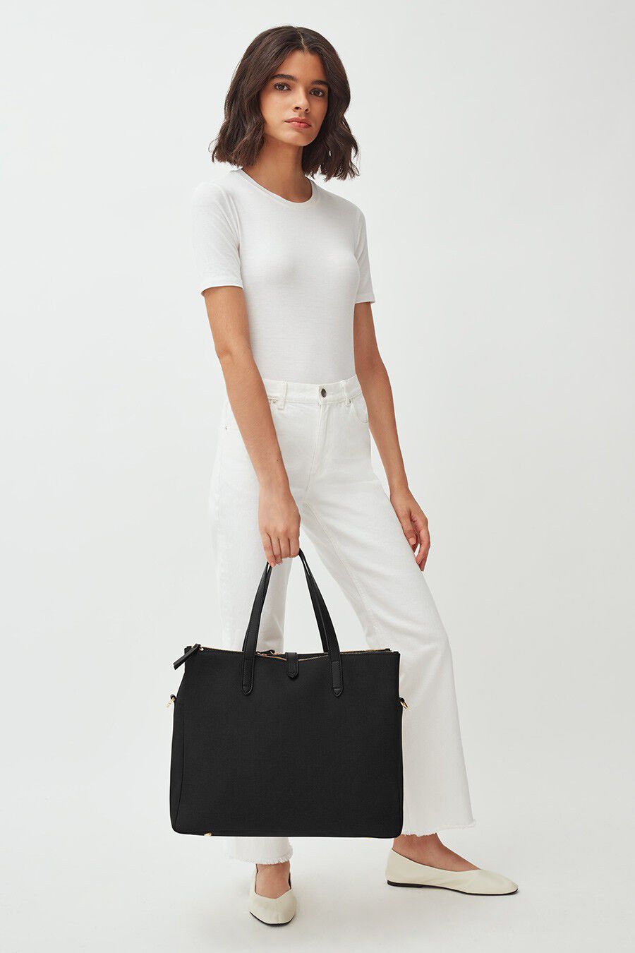 Triple Zipper Overnight