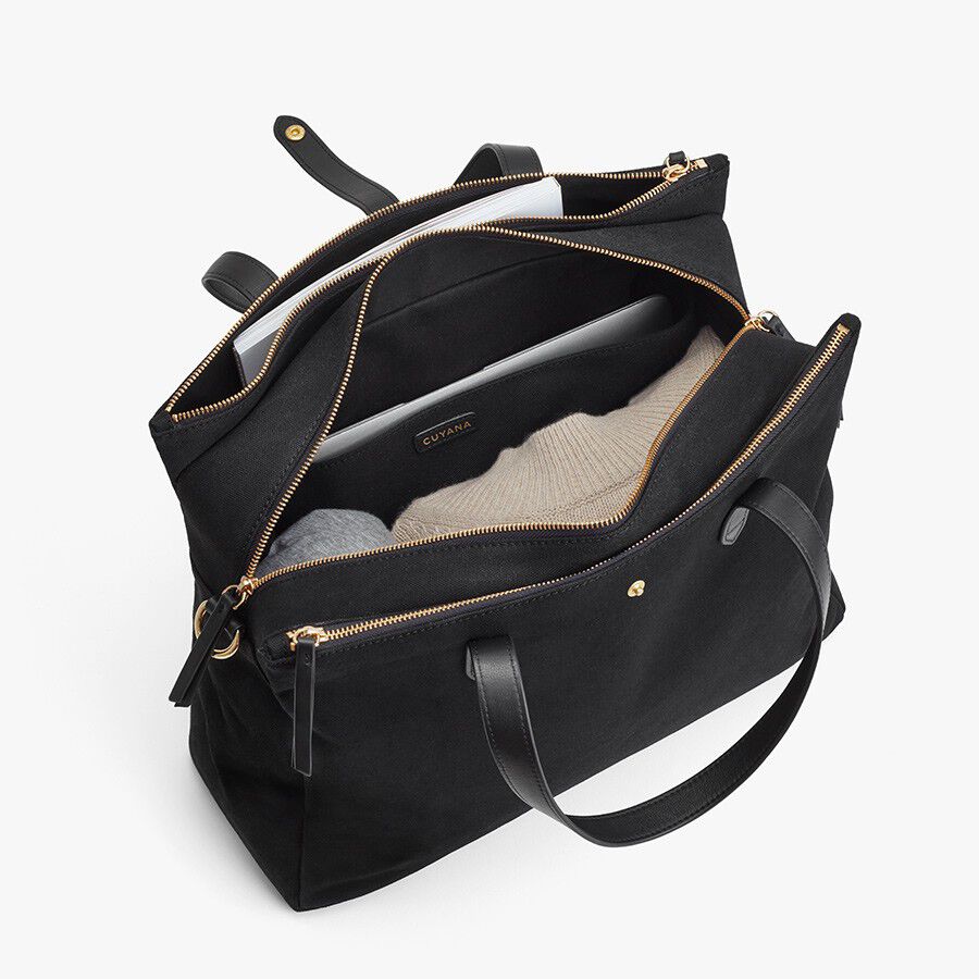 Triple Zipper Overnight