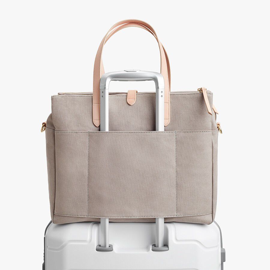 Triple Zipper Overnight